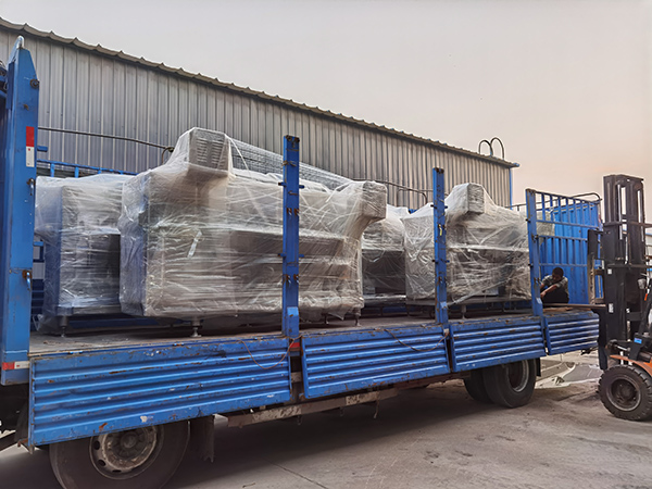 發(fā)貨現(xiàn)場(chǎng)